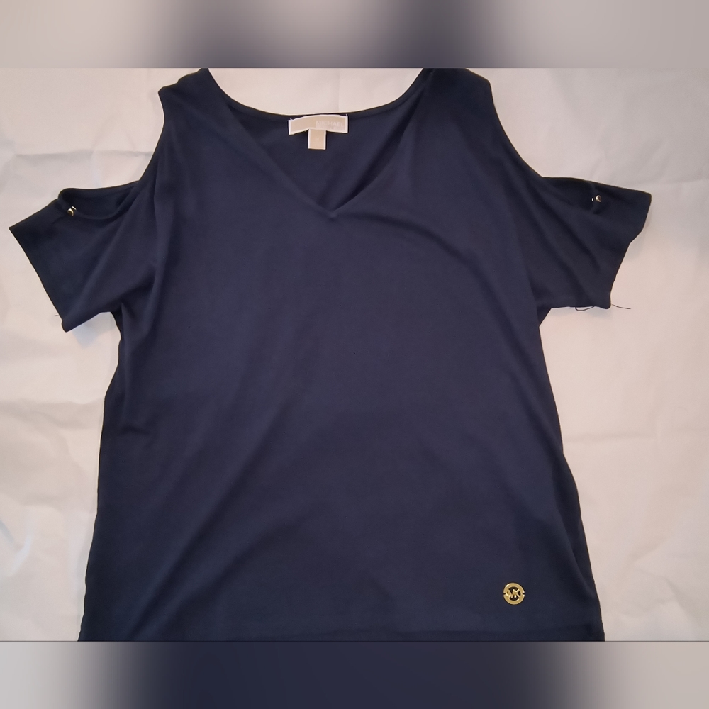Michael Kors Navy Blue Cold Shoulder Top with Hi-Lo Hem Gold Accents Size M
